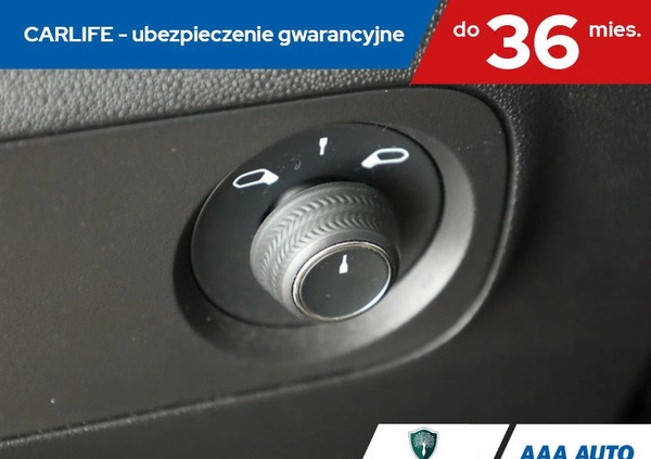 Citroen C3 cena 53000 przebieg: 81737, rok produkcji 2019 z Grodzisk Wielkopolski małe 211